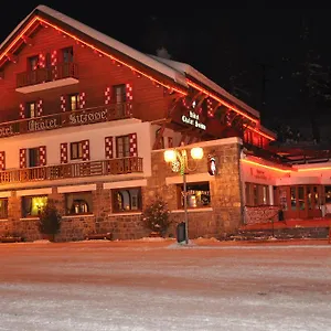 3* فندق Le Chalet Suisse